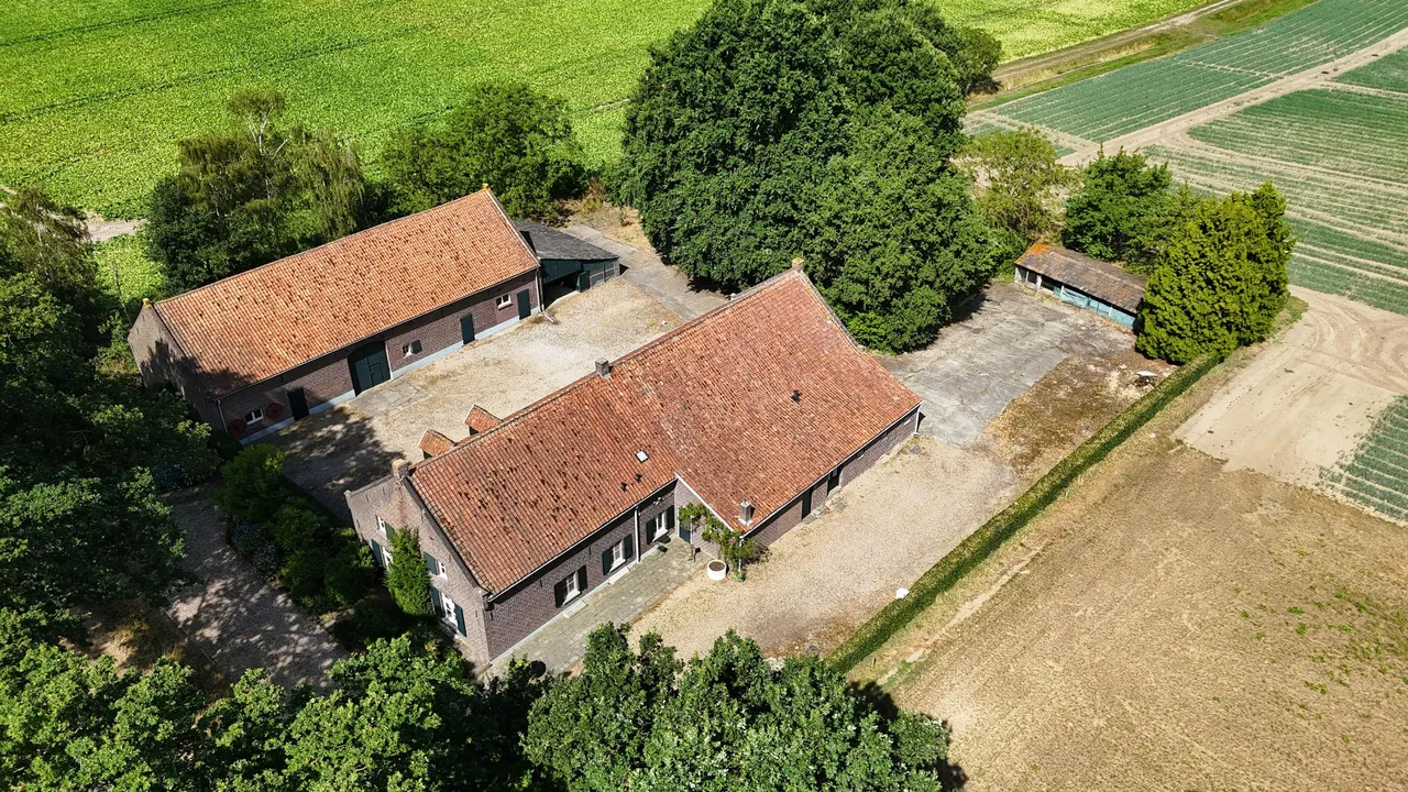 Vrijstaande woning te koop: Rijksweg 13, Buitengebied Dijk-Broek-Donk Kessel
