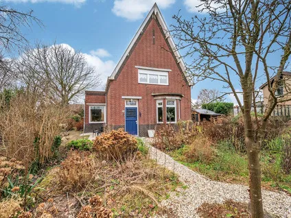 Vrijstaande woning te koop: Rijksweg 136, Velden-West Velden