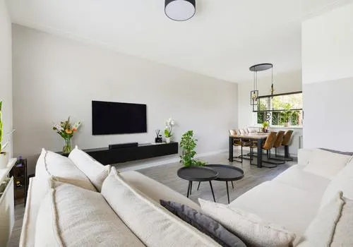 Tussenwoning te koop: Rijksweg 187, Dorst Dorst
