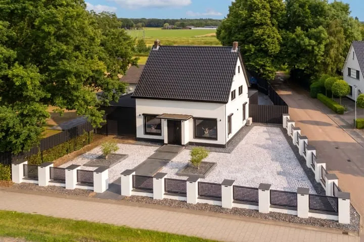 Woning te koop: Rijksweg 2, Linne Linne