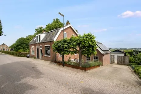 Twee-onder-één-kap te koop: Rijksweg 22, Nieuwendijk Nieuwendijk