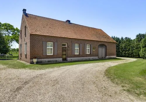 Vrijstaande woning te koop: Rijksweg 23, Verspreide huizen Baexem Baexem