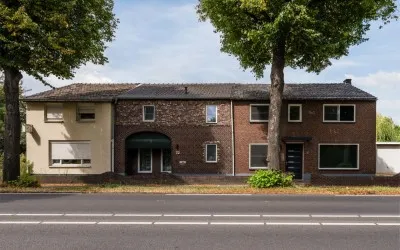Twee-onder-één-kap te koop: Rijksweg 32, Merum Herten