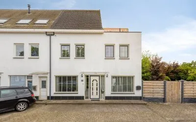 Hoekwoning te koop: Rijksweg 36, Buitengebied Dorst-Zuid Dorst