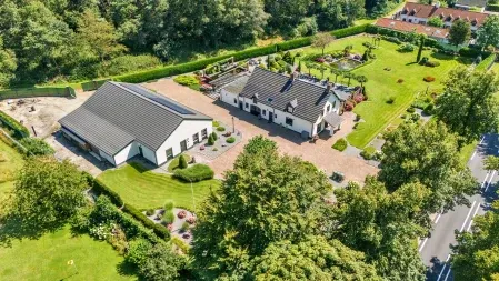 Vrijstaande woning te koop: Rijksweg 5, Velden