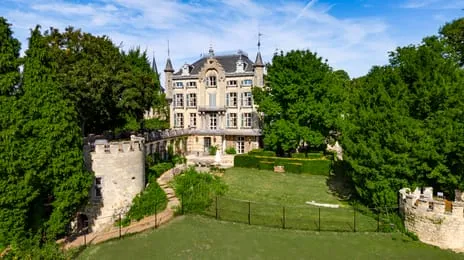 Vrijstaande woning te koop: Rijksweg 68, Gronsveld Gronsveld