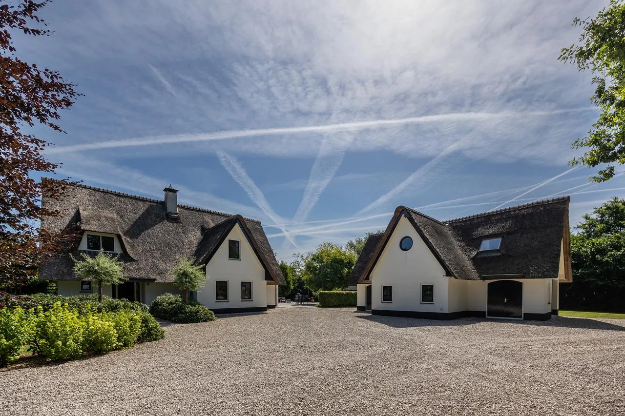 Vrijstaande woning te koop: Rijksweg 97, Terschuur