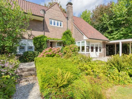 Koopwoning: Rijksweg Noord 126 in Geleen - €649.000 - 264m²