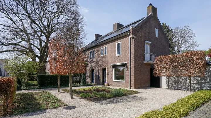 Twee-onder-één-kap te koop: Rijksweg Noord 92, Geleen-Noord Geleen