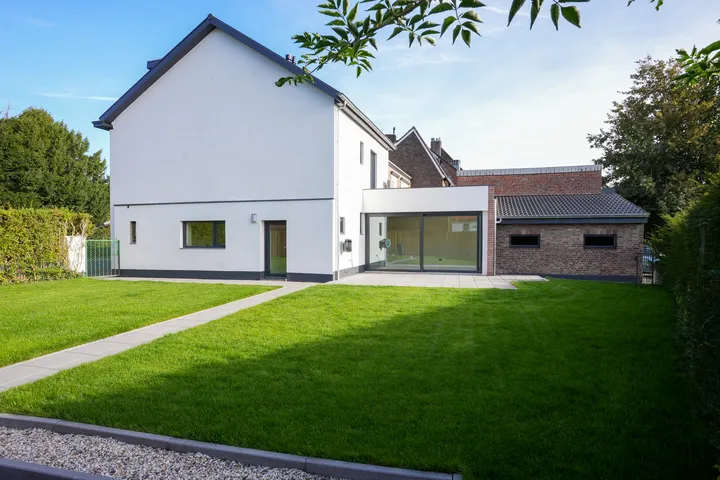 Hoekwoning te koop: Rijksweg Noord 95, Geleen-Noord Geleen