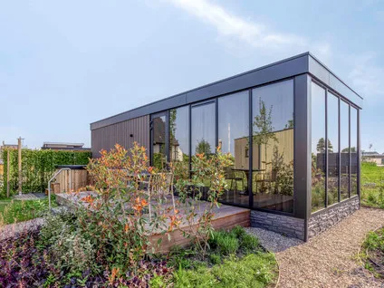 Vrijstaande woning te koop: Rijnbandijk 10B69, Verspreide huizen Eck en Wiel Eck En Wiel