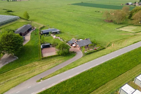 Vrijstaande woning te koop: Rijnbandijk 161, Verspreide huizen Maurik Maurik