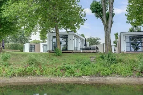 Woning te koop: Rijnbandijk 36-62, Verspreide huizen Maurik Maurik