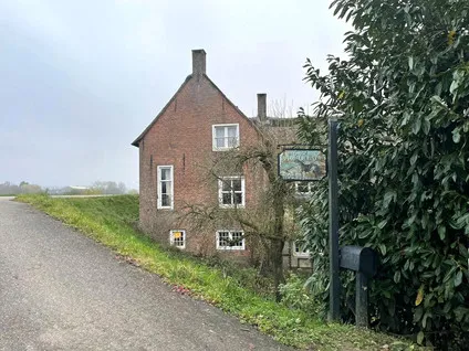 Vrijstaande woning te koop: Rijndijk 29, Verspreide huizen Lienden Lienden