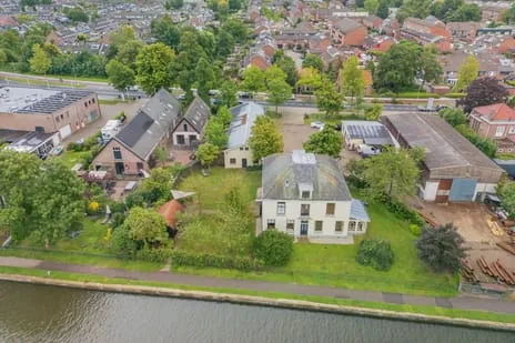 Detached house for sale: Rijndijk 300, Zonneveld Hazerswoude-Rijndijk
