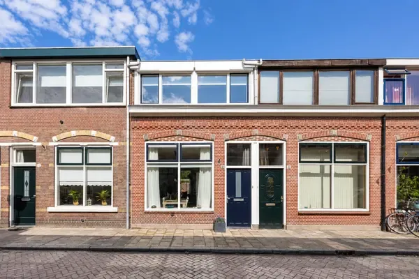 Tussenwoning te koop: Rijndijkstraat 43, Rijndijkbuurt Leiden