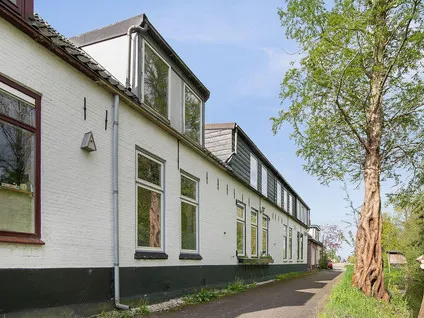 Tussenwoning te koop: Rijneveld 107, Biezen-West Boskoop