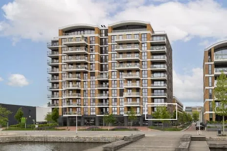 Appartement te koop: Rijnhavenkade 80, Bedrijventerrein Rijnhaven-Oost Alphen Aan Den Rijn