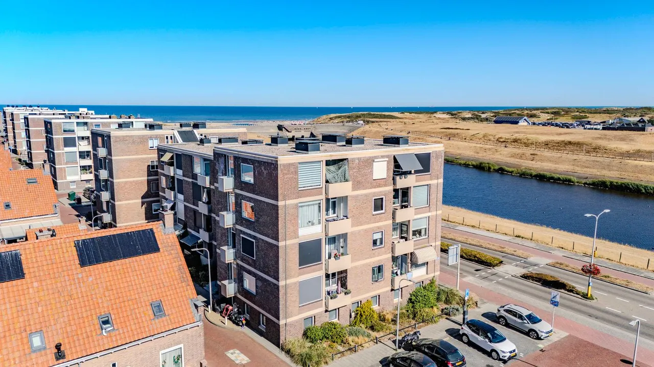 Appartement te koop: Rijnmond 186, Katwijk (Zh)