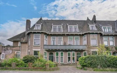 Tussenwoning te koop: Rijnsburgerweg 14, Pesthuiswijk Leiden