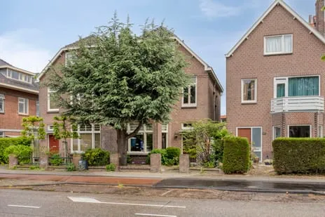 Twee-onder-één-kap te koop: Rijnsburgerweg 189, Raadsherenbuurt Leiden