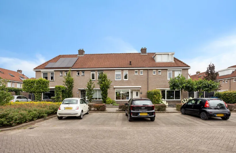 Tussenwoning te koop: Rijnschoten 5, Scherpenzeel