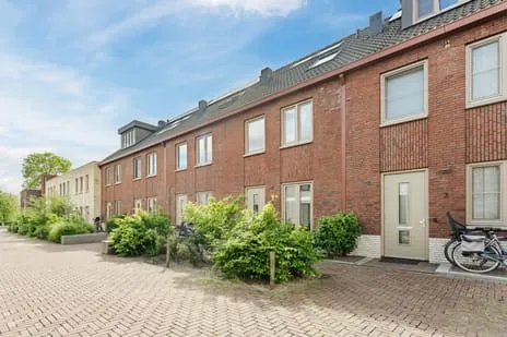 Tussenwoning te koop: Rijnseguldenhof 5, Leeuwesteyn Utrecht