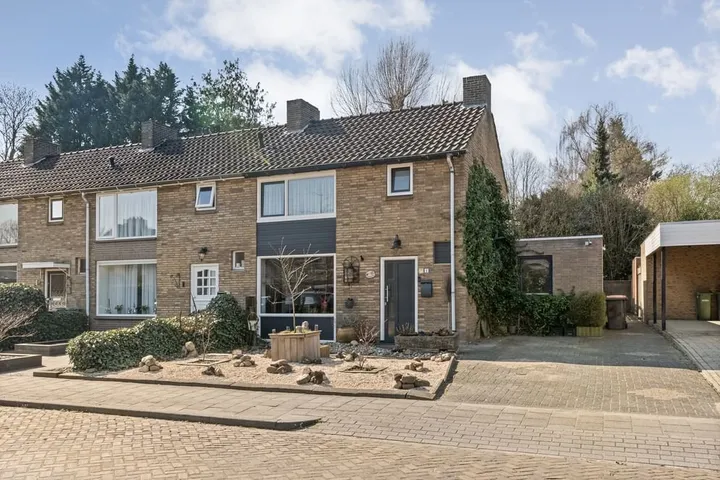 Hoekwoning te koop: Rijnstraat 1, Hofkamp Oost Almelo