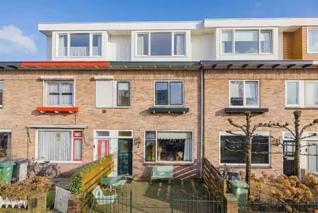 Tussenwoning te koop: Rijnstraat 72, Rivierenbuurt Haarlem