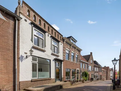 Tussenwoning te koop: Rijnstraat 9, Rhenen Binnenstad Rhenen