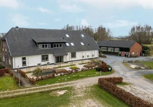 Vrijstaande woning te koop: Rijnstrangenweg 15, Groessen Groessen