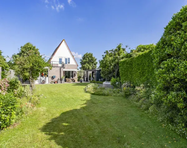 Detached house for sale: Rijnweide 24, Cothen Cothen