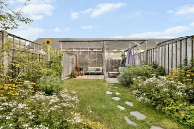 Tussenwoning te koop: Rijsbesstraat 9, De Bongerd Amsterdam