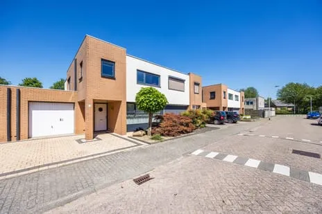 Tussenwoning te koop: Rillandstraat 7, Dalem Noord II Tilburg