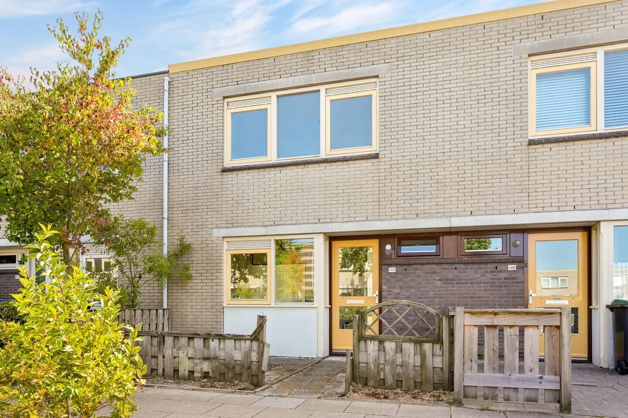 Tussenwoning te koop: Rimsky-Korssakovweg 148, Almere