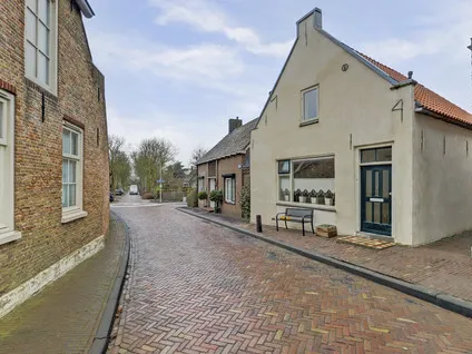 Vrijstaande woning te koop: Ring 2, Ouwerkerk Ouwerkerk