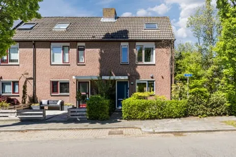 Hoekwoning te koop: Ring 216, Hendrik-Ido-Ambacht