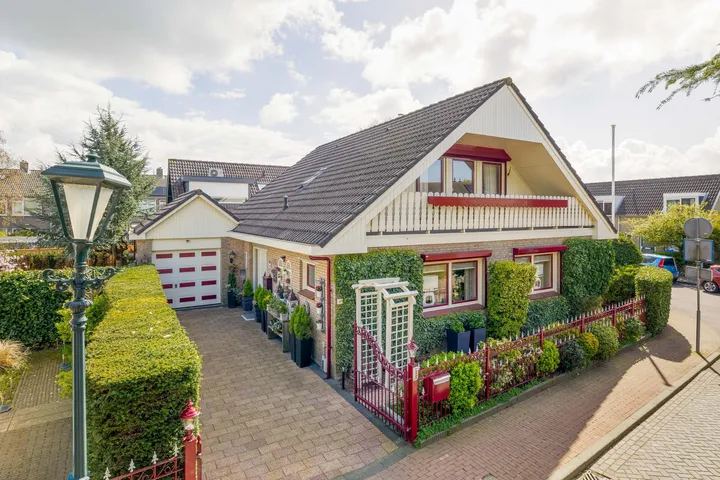 Vrijstaande woning te koop: Ring 38A, Kern Oudenhoorn Oudenhoorn