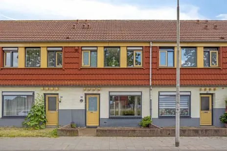 Terraced house for sale: Ringbaan-Noord 388, Textielbuurt West Tilburg