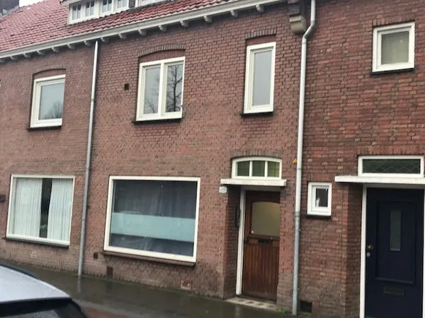 Kamer te huur: Ringbaan-Oost 165K4, Ind.terrein Kanaalzone Noord-Oost Tilburg
