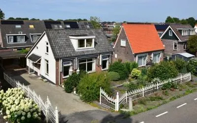 Vrijstaande woning te koop: Ringdijk 4, Meerwijk De Kwakel