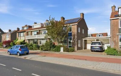 Tussenwoning te koop: Ringdijk 63, Rotterdam
