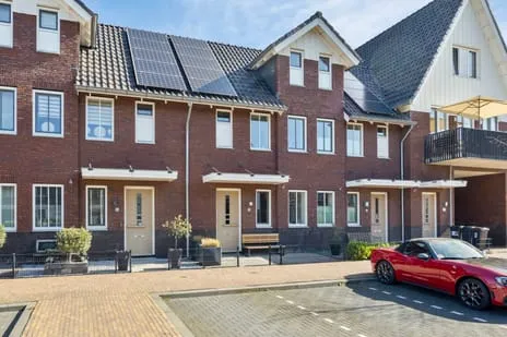 Tussenwoning te koop: Ringvaartlaan 36, Hillegom