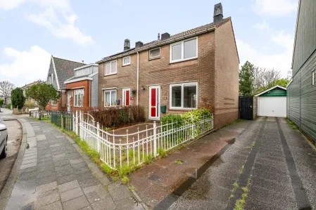 Koopwoning: Ringweg 18 in Zaandam - €369.000 - 92m²