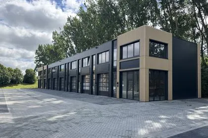 Home for rent: Ringweg 285, Westzanerdijk Zaandam