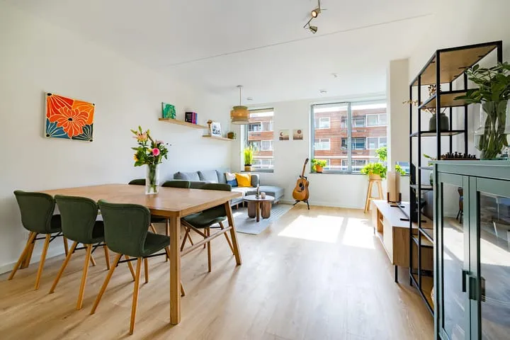 Appartement te koop: Rinus Michelslaan 215, Laan van Spartaan Amsterdam