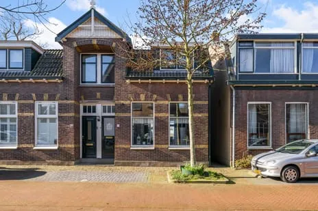 Twee-onder-één-kap te koop: Riouwstraat 22, Wormerveer Zuid Wormerveer