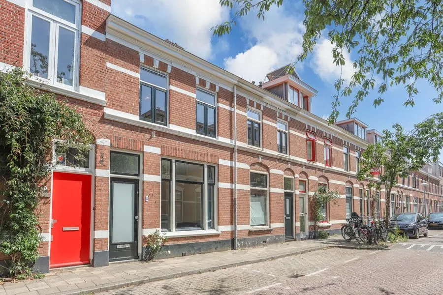 Tussenwoning te koop: Riouwstraat 4, Utrecht