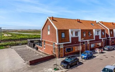 Hoekwoning te koop: Riouwstraat 54, Wormerveer