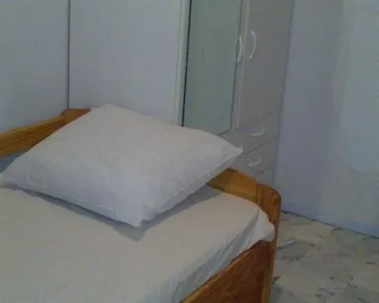 Kamer te huur: Riouwstraat, Timorpleinbuurt-Zuid Amsterdam